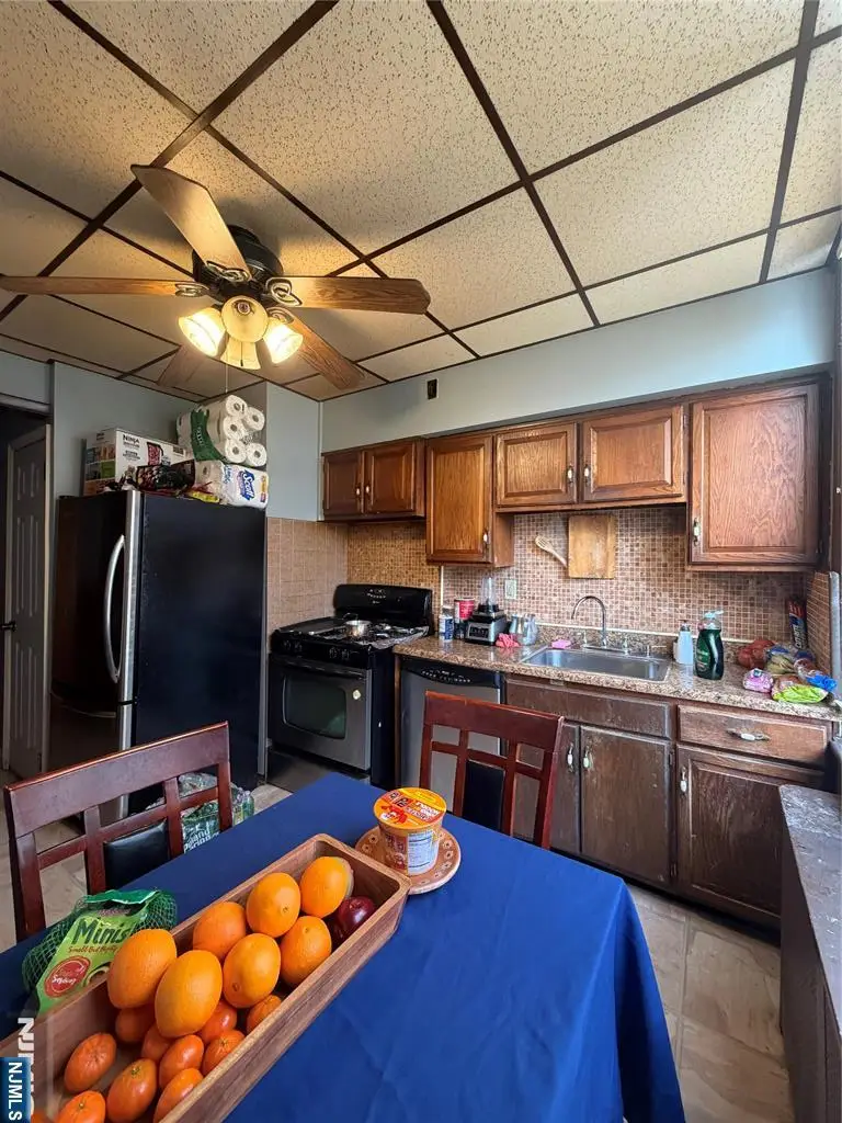 373 McKinley Street, Fairview, NJ 07022 - Image #2