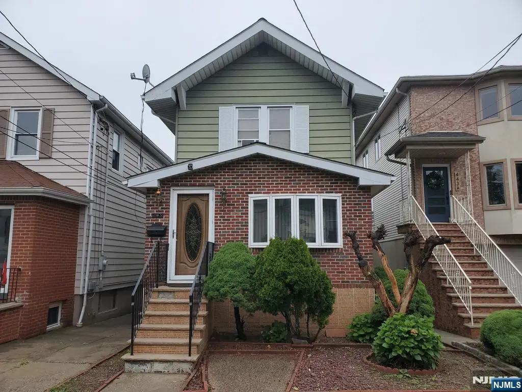 439 8th Street, Fairview, NJ 07022 - Image #1