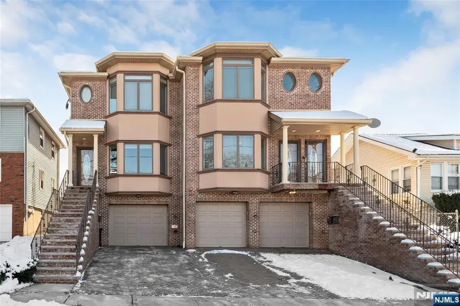 682 Greeley Avenue A, Fairview, NJ 07022 - Image #2