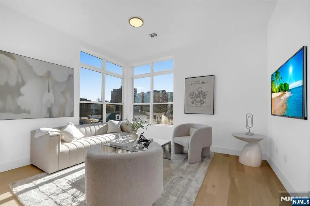 649 38th Street PH2, Union City, NJ 07087 - #1