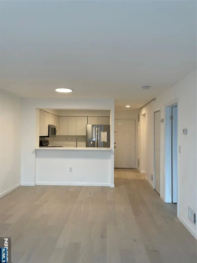 603 Williams Court U603, Edgewater, NJ 07020 - Image #1