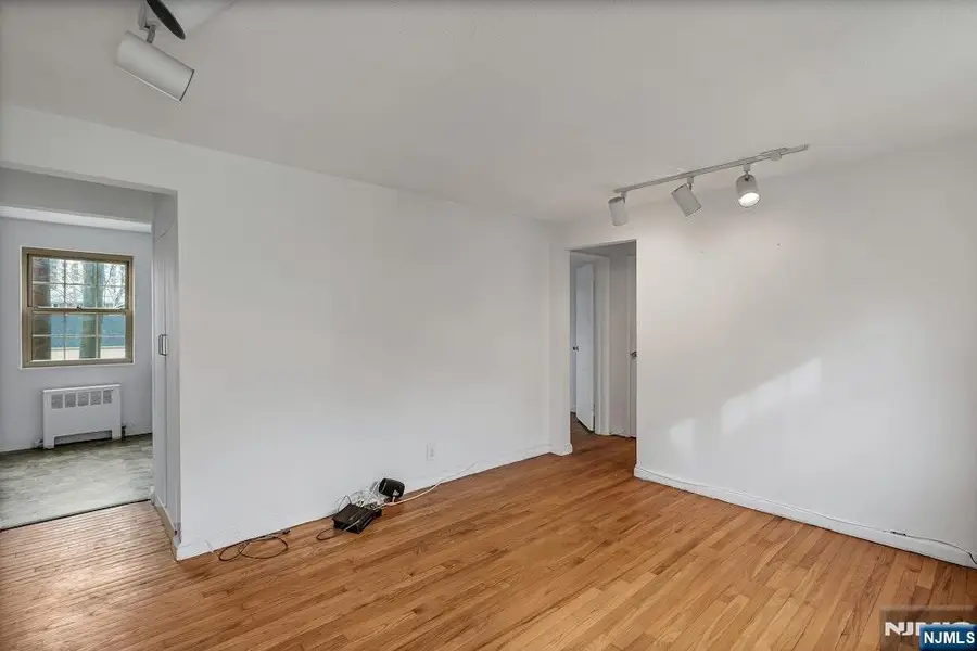 1267 Anderson Avenue 16, Fort Lee, NJ 07024 - #3