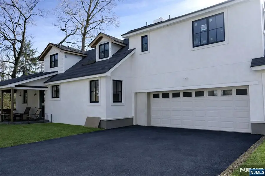 259 W Glen Avenue, Ridgewood, NJ 07450 - #2