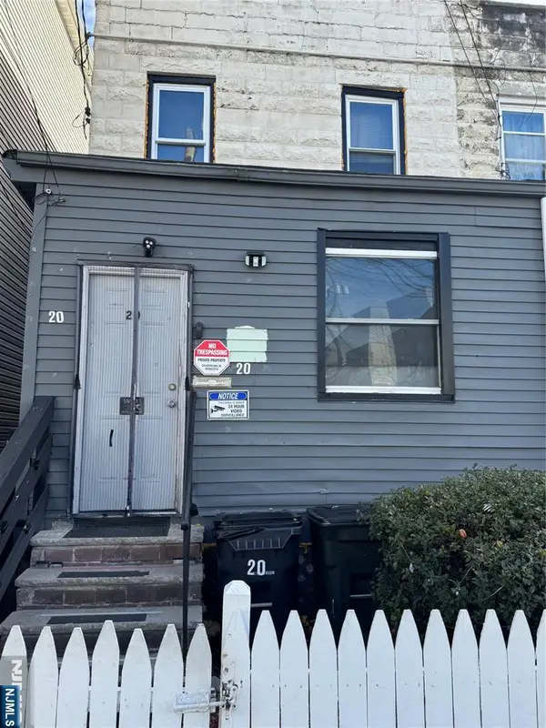 20 Willoughby, Newark, NJ 07112