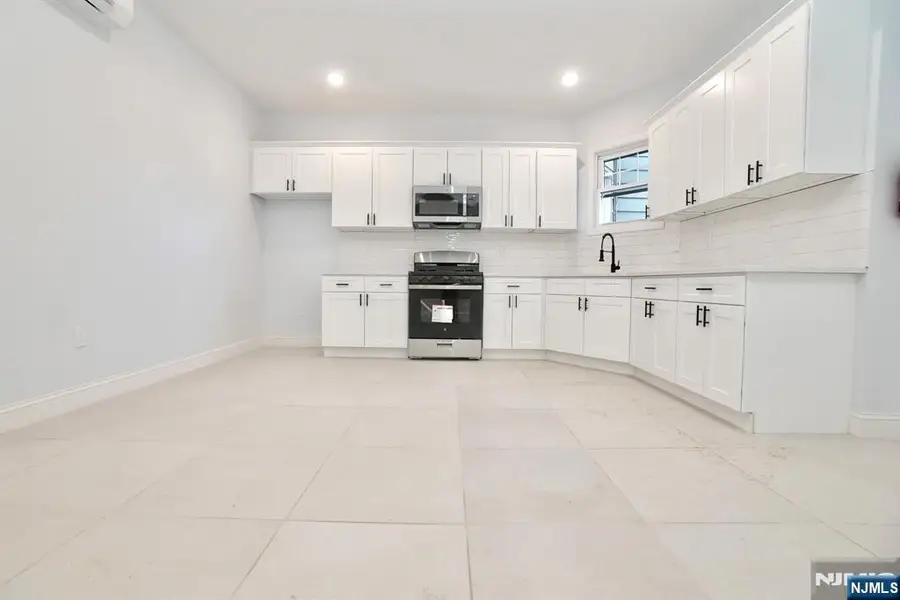 41 Arlington Avenue, Jersey City, NJ 07305 - #2