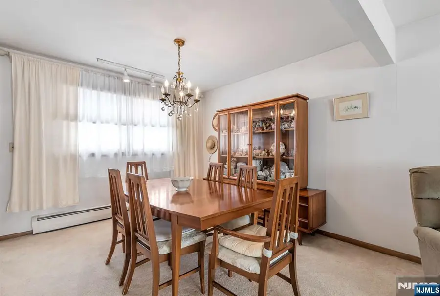 27 Madison Avenue, Rochelle Park, NJ 07662 - #3