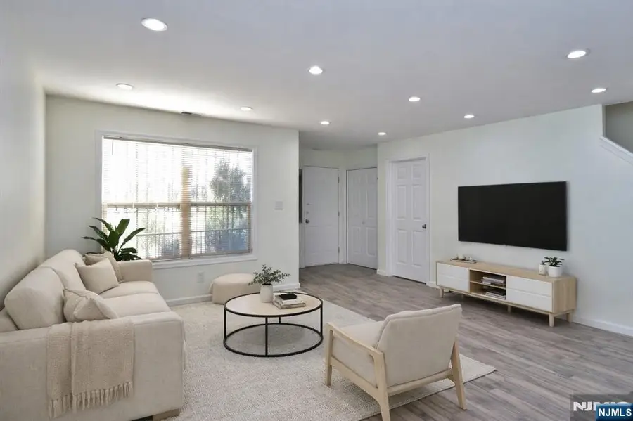 223 16th Avenue, Newark, NJ 07103 - #2