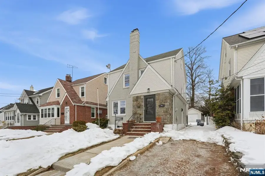 731 Woodland Avenue, Roselle Park, NJ 07204 - #2