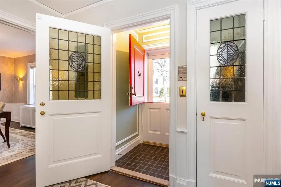 64 Forest Avenue, Glen Ridge, NJ 07028 - #2