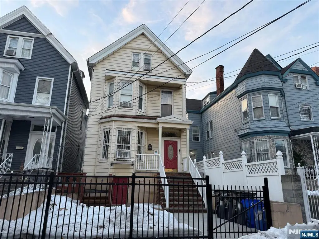 320 Summer Avenue, Newark, NJ 07104 - #1