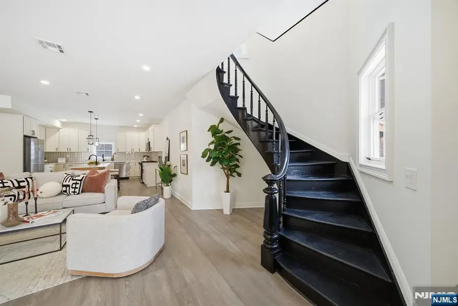 28 Irving Street, Montclair, NJ 07042 - #2