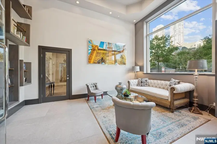 65 2nd Street 1006, Jersey City, NJ 07302 - #3