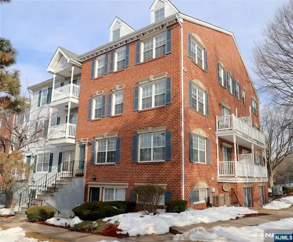 12 Rutgers Drive 12, Newark, NJ 07103