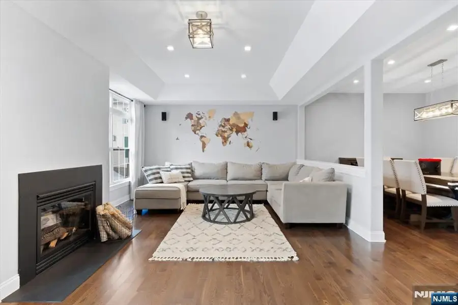 1463 Barnhardt Lane, Rahway, NJ 07065 - #2