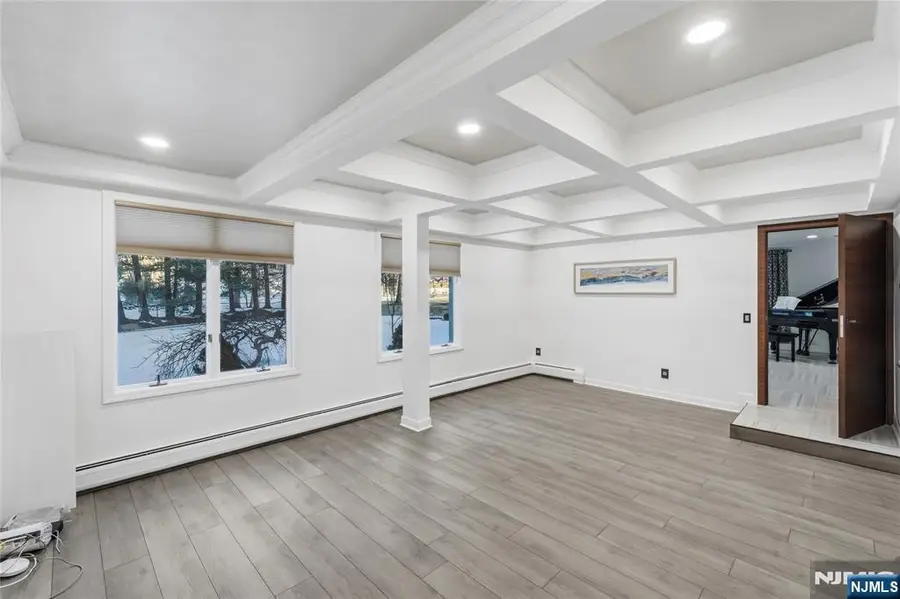 99 Ogle Road, Old Tappan, NJ 07675 - #3