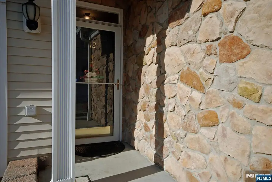 12 Quartz Way, Woodland Park, NJ 07424 - #2
