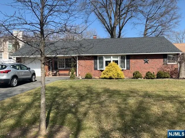 179 Clayton Terrace, Paramus, NJ 07652 - #1