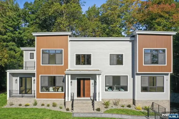 8 Fordham Road, Livingston, NJ 07039