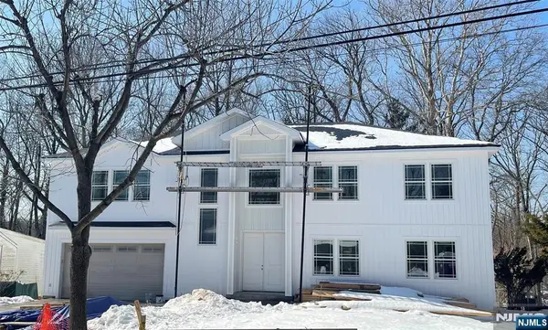 405 Valley Road, River Edge, NJ 07661