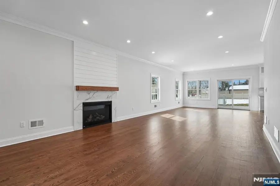 4 Plymouth Drive, Livingston, NJ 07039 - #2