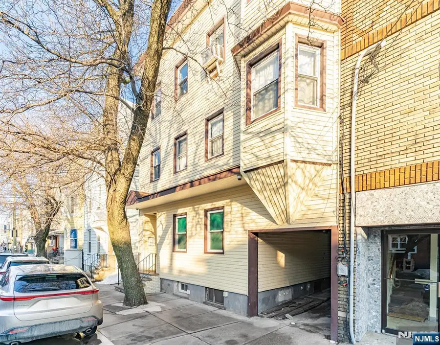 86 Pacific Street, Newark, NJ 07105 - #2