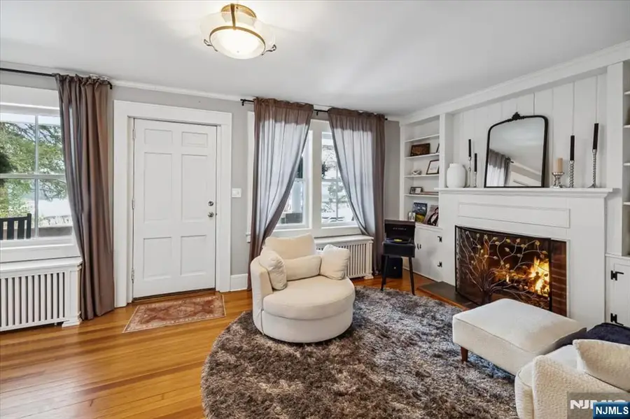 138 Chestnut Ridge Road, Saddle River, NJ 07458 - #2