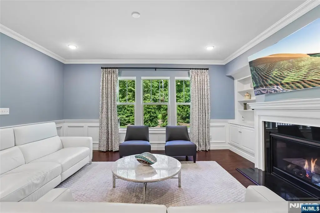 10 Winfield Drive 602, Woodcliff Lake, NJ 07677 - #1