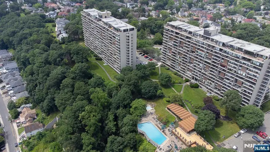 1 Horizon G2, Fort Lee, NJ 07024 - #2