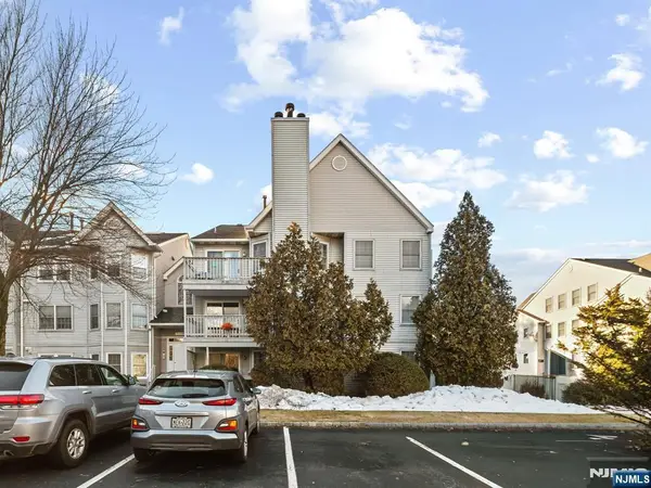 56 Quartz Lane 56, Paterson, NJ 07501