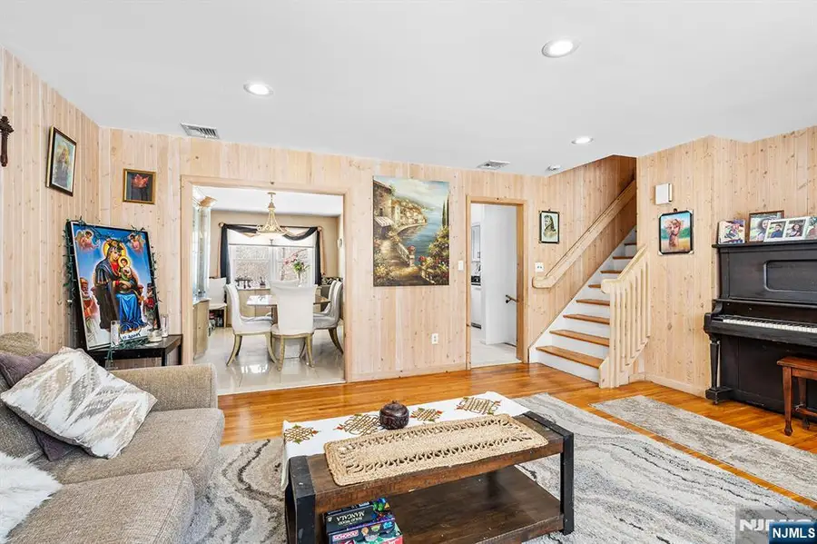 406 Kinderkamack Road, River Edge, NJ 07661 - #2