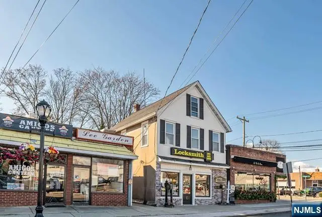 10 W Prospect Street, Waldwick, NJ 07463 - #2