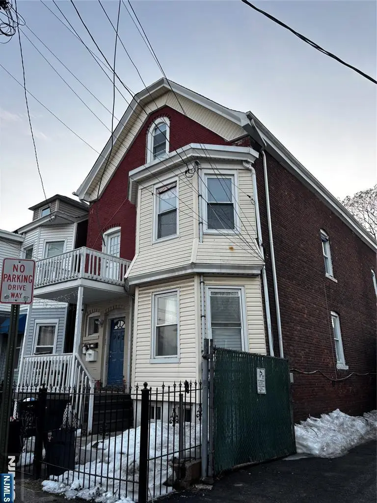 942 E 19th Street, Paterson, NJ 07501 - #1