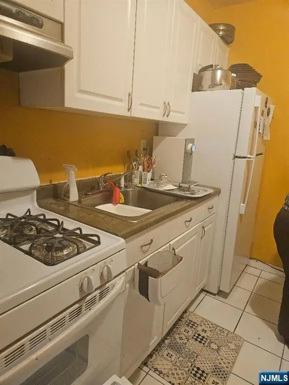 3081 Edwin Avenue # 3C, Fort Lee, NJ 07024 - #3