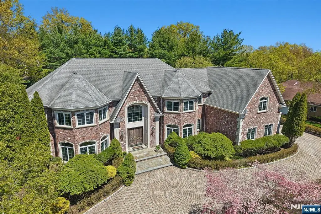47 Cortland Trail, Mahwah, NJ 07430 - #1