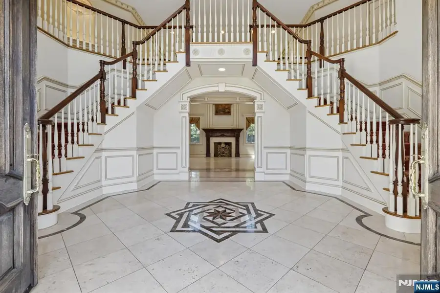 47 Cortland Trail, Mahwah, NJ 07430 - #3