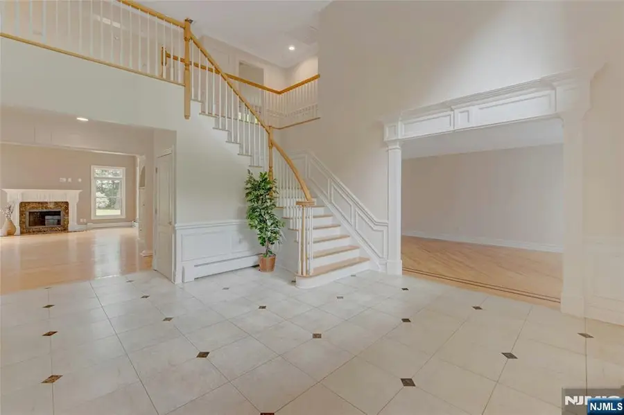 501 Clinton Avenue, Wyckoff, NJ 07481 - #3