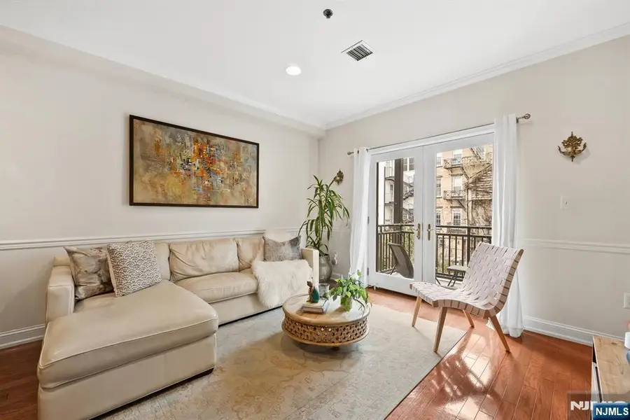 87 Jackson Street 2C, Hoboken, NJ 07030 - #2