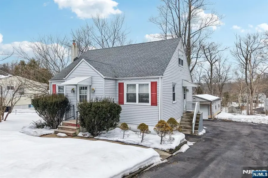 86 Kakeout Road, Butler, NJ 07405 - #2