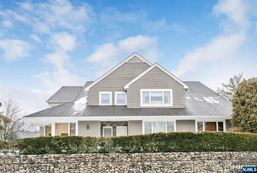 122 Brewster Road, Wyckoff, NJ 07481 - #2