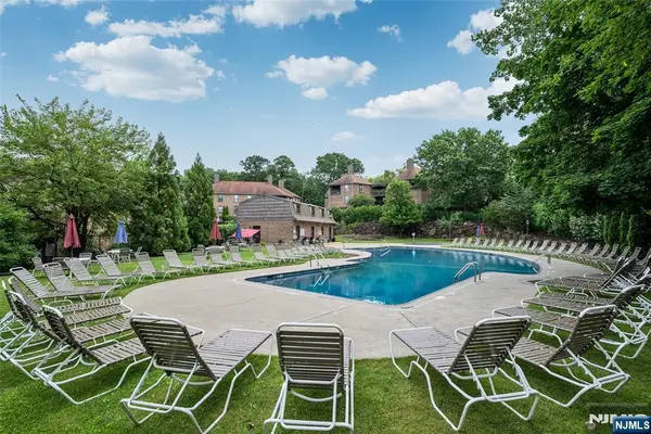 181 Long Hill Road 2-8, Little Falls, NJ 07424