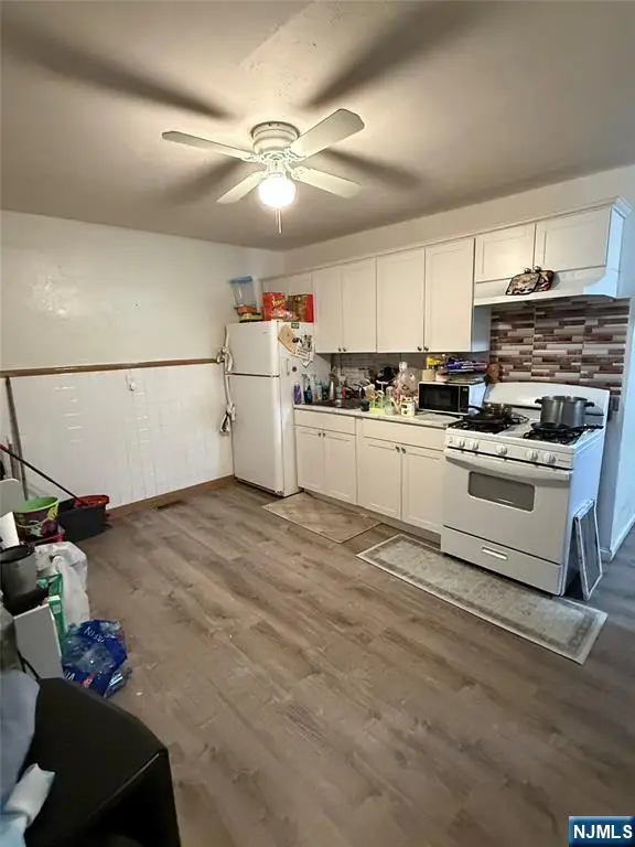 191 1st Avenue, Newark, NJ 07107 - #3