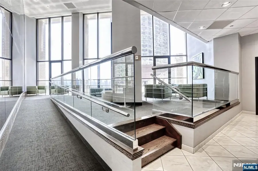 7004 JFK Blvd E Boulevard 20E, Guttenberg, NJ 07093 - #2