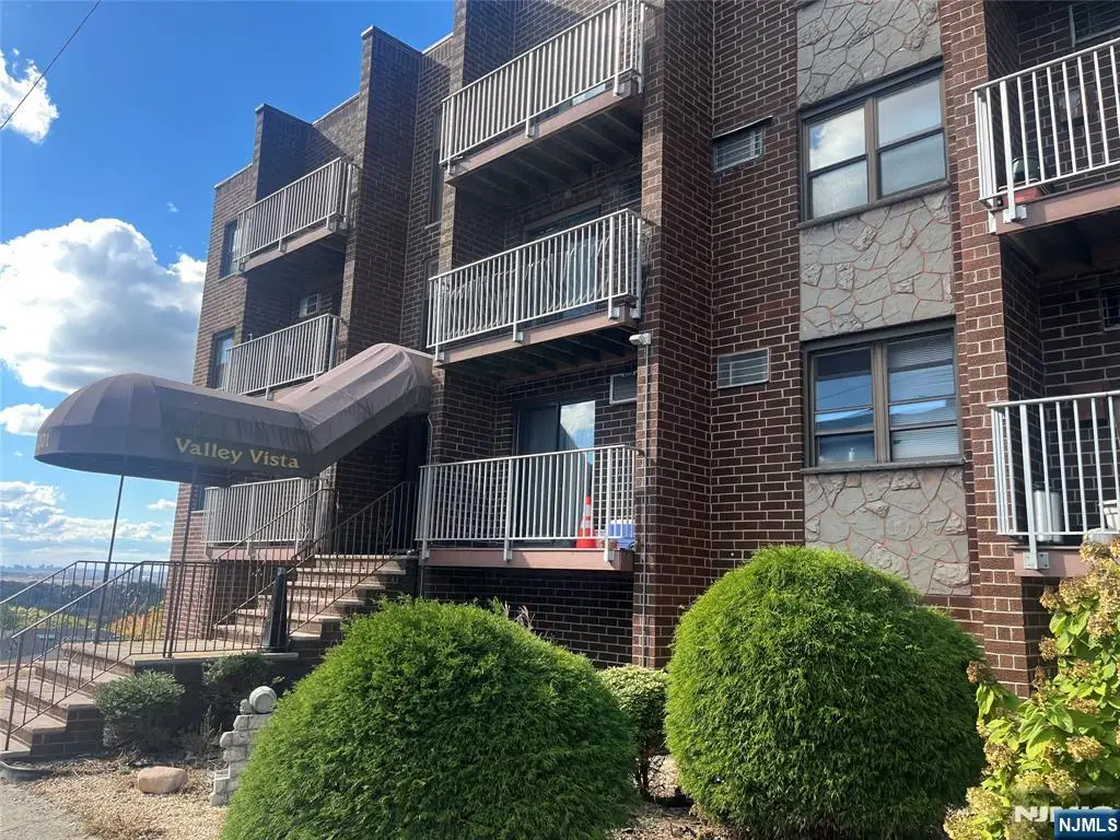 201 12th Street 6, Palisades Park, NJ 07650 - #1