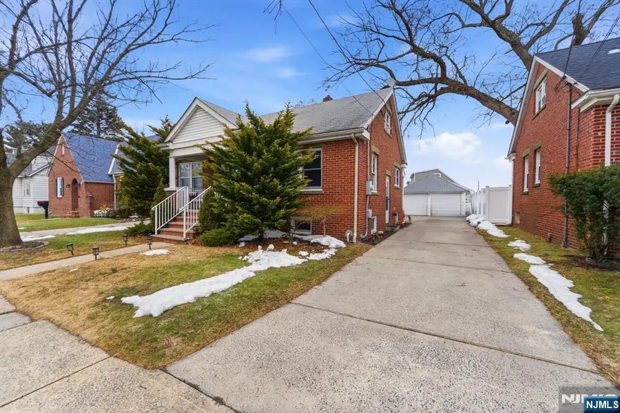 142 Liberty Street, Fords, NJ 08863 - #3