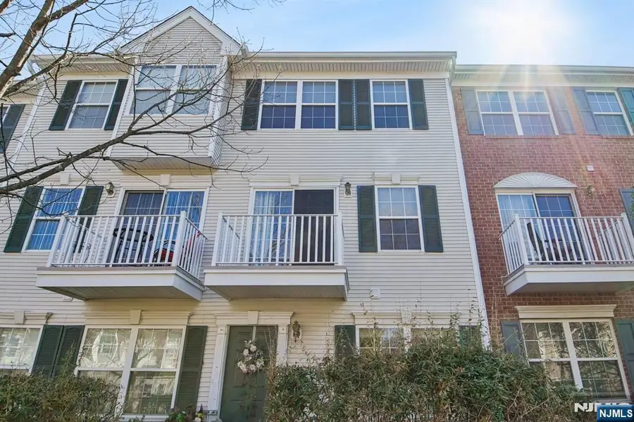 2106 Henry Court, Mahwah, NJ 07430 - #2