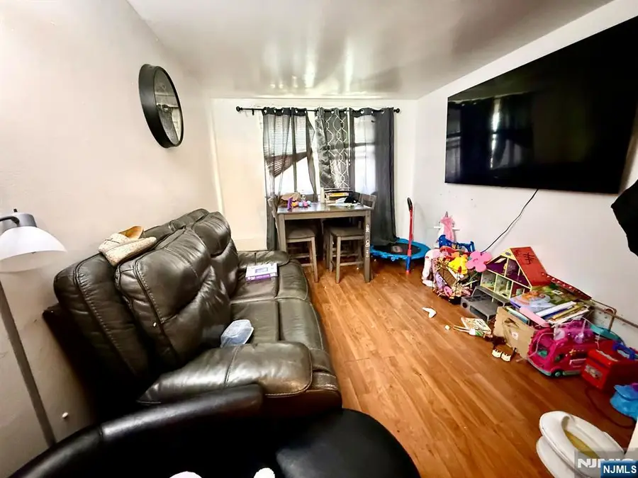 18 President Street, East Newark, NJ 07029 - #3