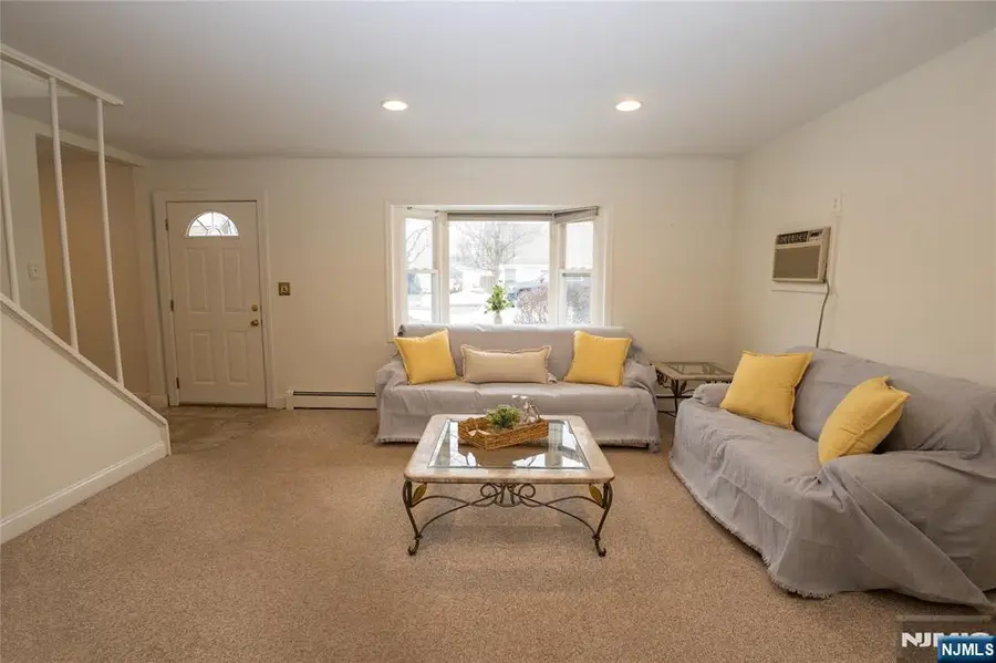 35 Rose Terrace, Cedar Grove, NJ 07009 - #3