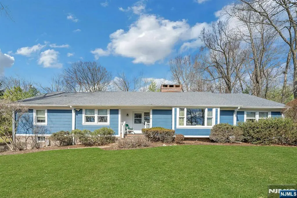 379 W Shore Drive, Wyckoff, NJ 07481 - #1