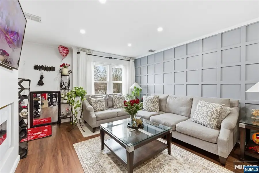 235 Dakota 10, Paterson, NJ 07503 - #2