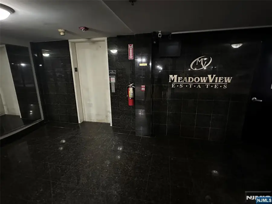 65 Fairview Street 3D, Palisades Park, NJ 07650 - #3